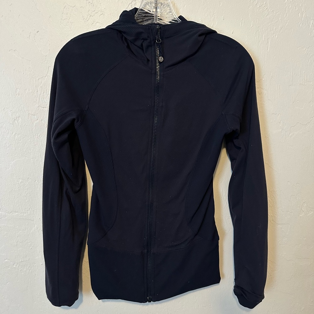Lululemon In Flux Jacket Hoodie Full Zip Up Reversible Stretch Size 6 NAVY BLUE